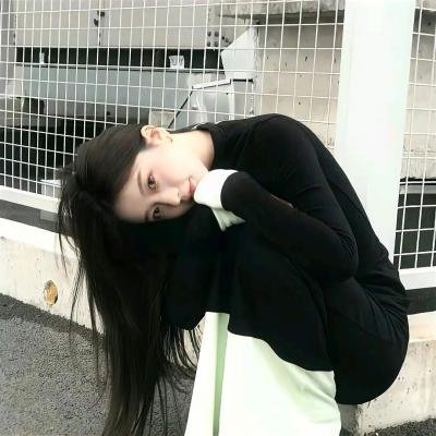 暗红